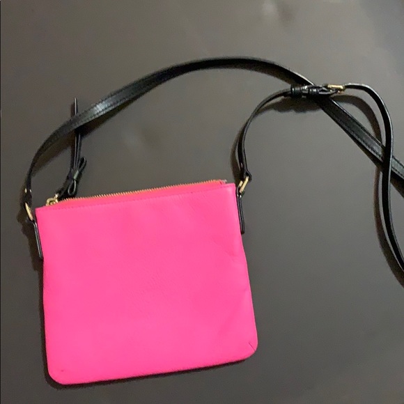 Slightly used Kate Spade crossbody purse! - Picture 3 of 7